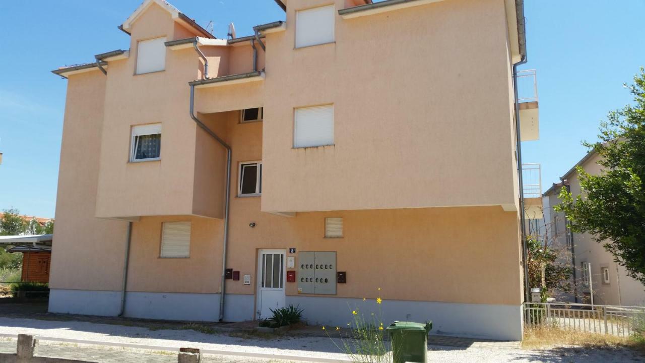 Apartments Skrlec Vodice Kültér fotó